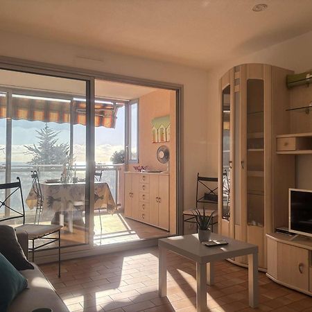 Studio Agreable Avec Loggia, Garage Et Plage A Proximite - 2 Couchages, Golfe-Juan - Fr-1-252-62 Bagian luar foto