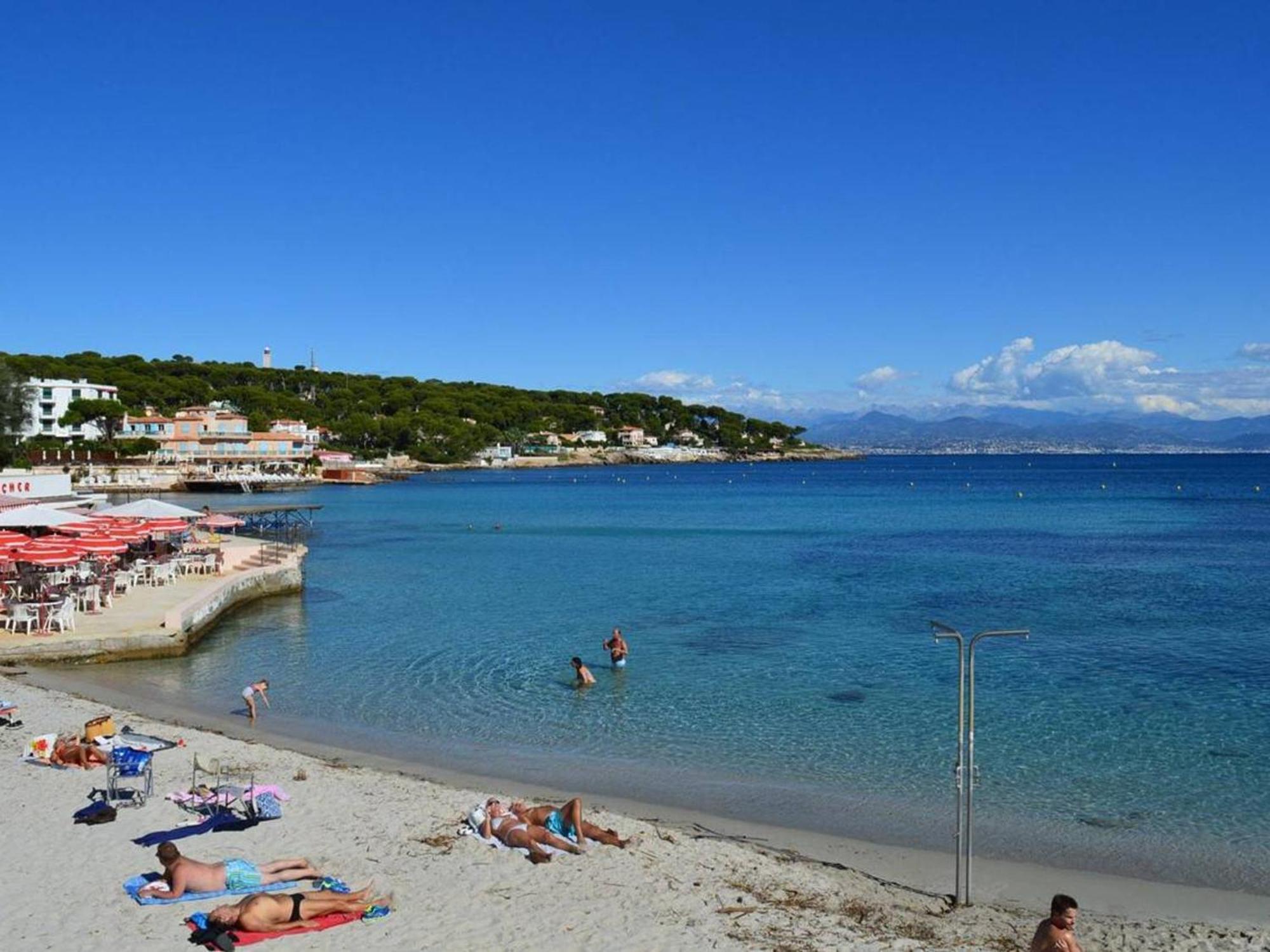 Studio Agreable Avec Loggia, Garage Et Plage A Proximite - 2 Couchages, Golfe-Juan - Fr-1-252-62 Bagian luar foto